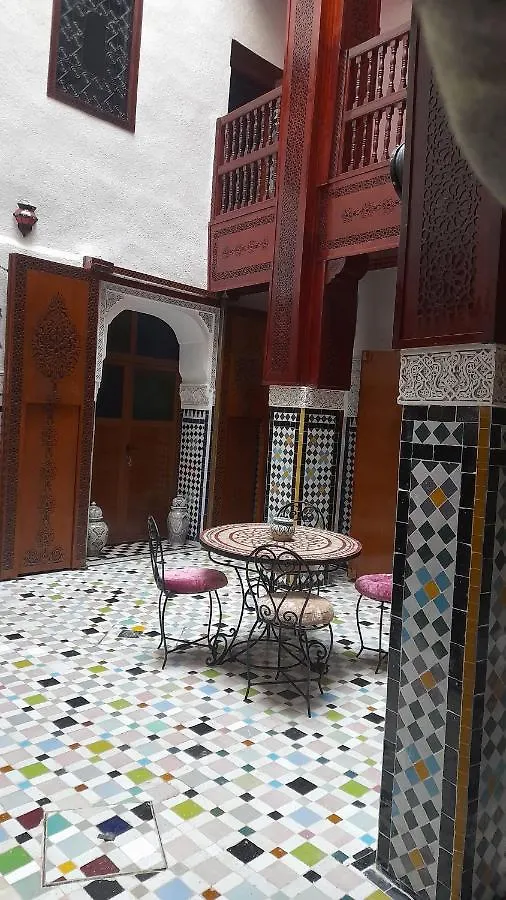 Riad Amal Fes