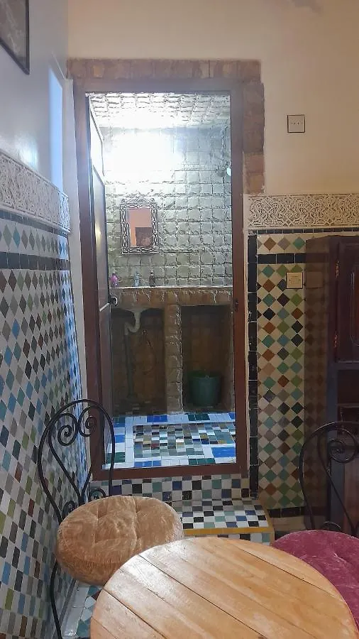Riad Amal Fes