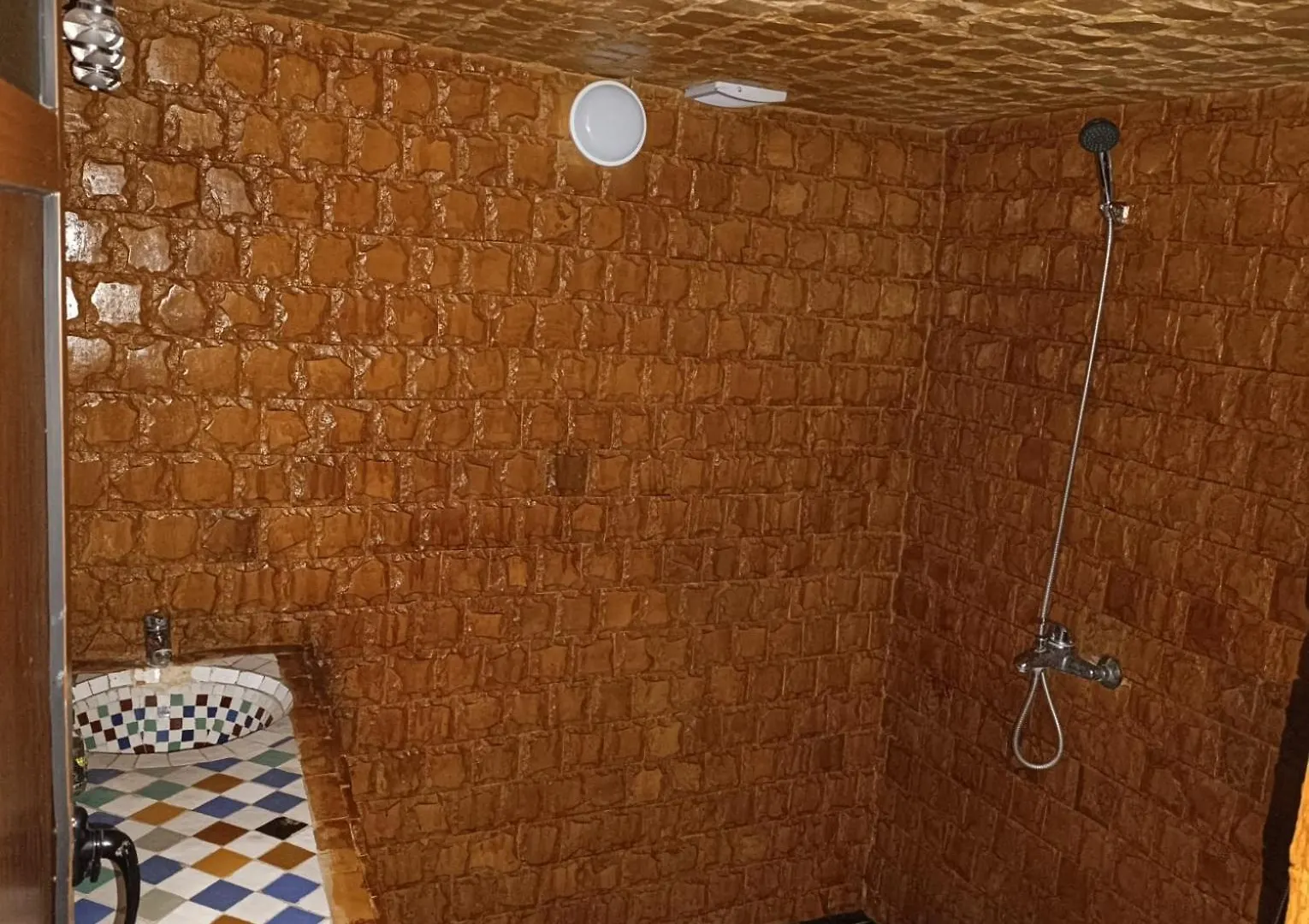 Riad Amal Fes
